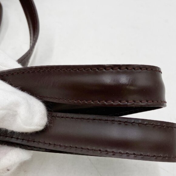 Louis Vuitton Chelsea leather handbag - Picture 4 of 7